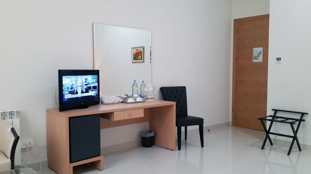 Liqaa Hotel Бейрут Екстер'єр фото