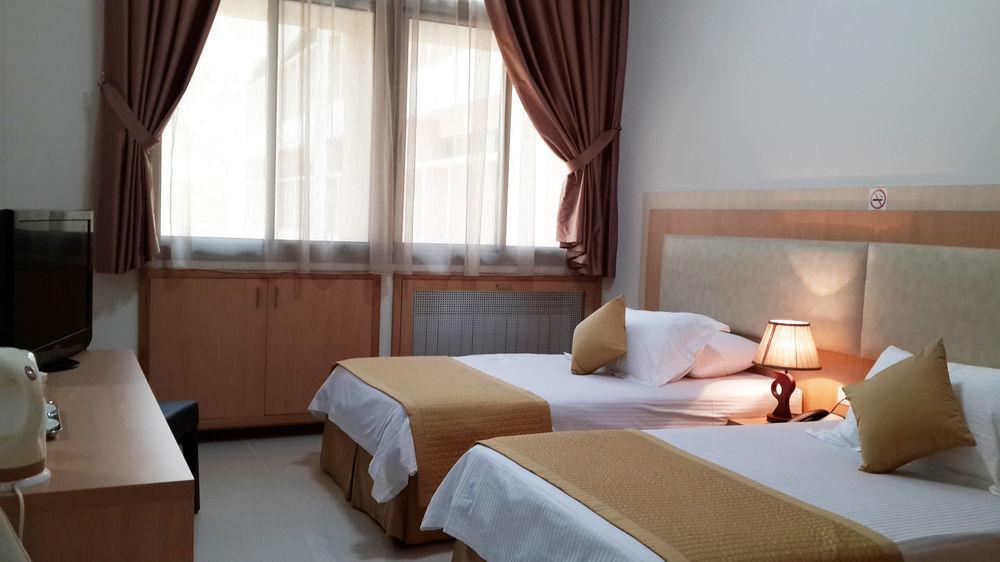 Liqaa Hotel Бейрут Екстер'єр фото