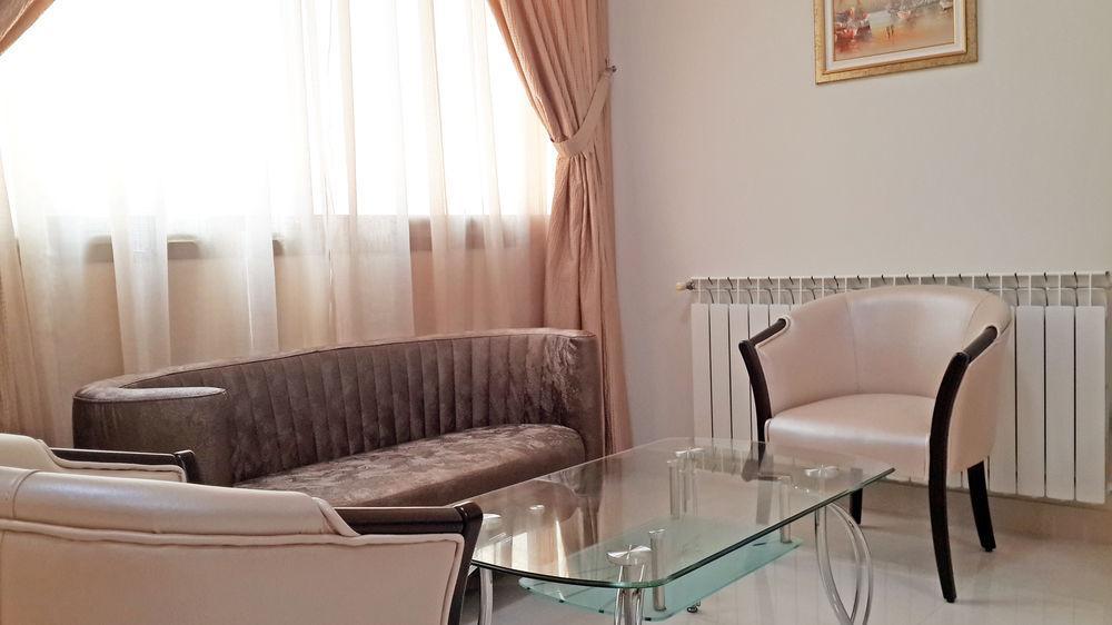 Liqaa Hotel Бейрут Екстер'єр фото